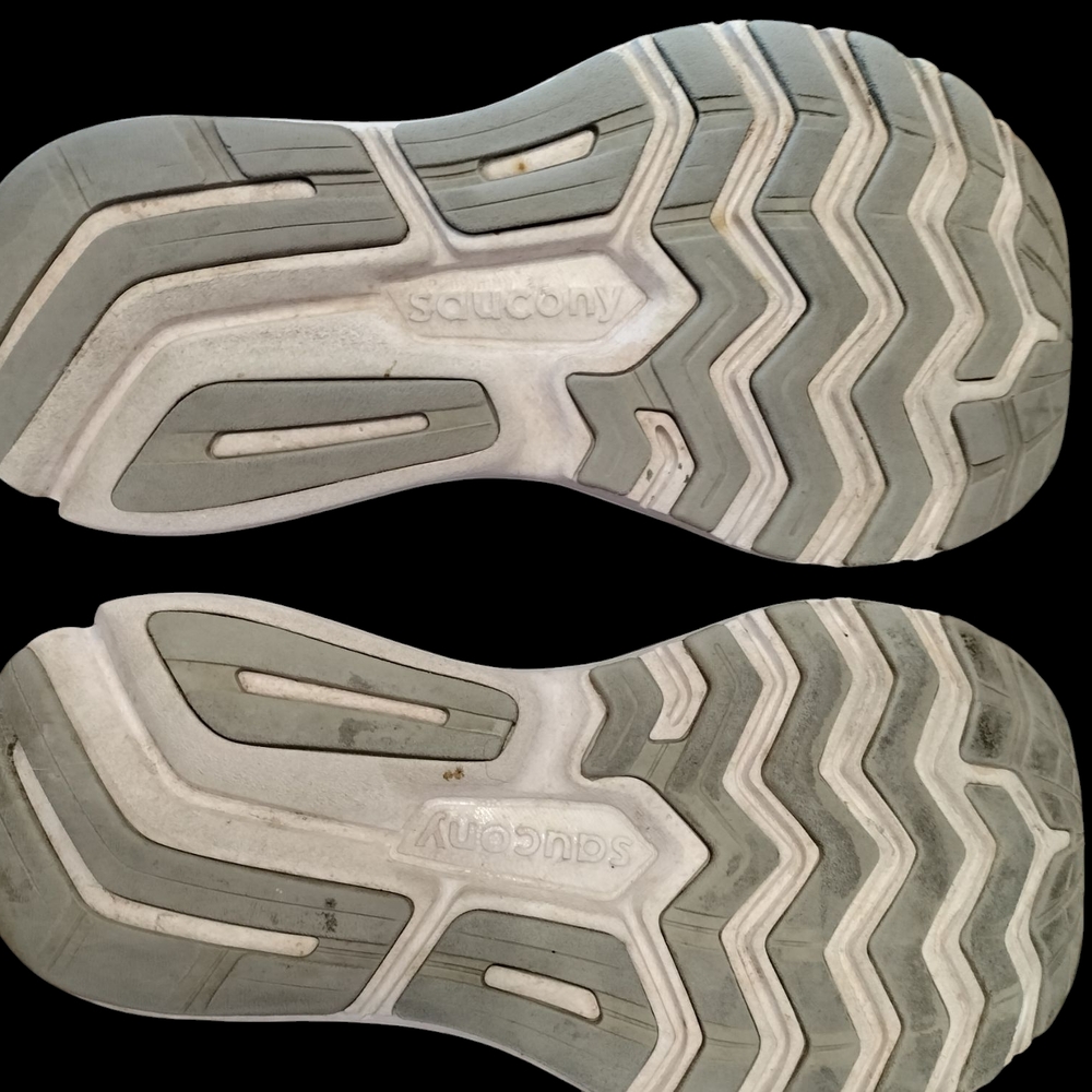 Saucony Black and White Women's Sneakers - Picture 4 of 6